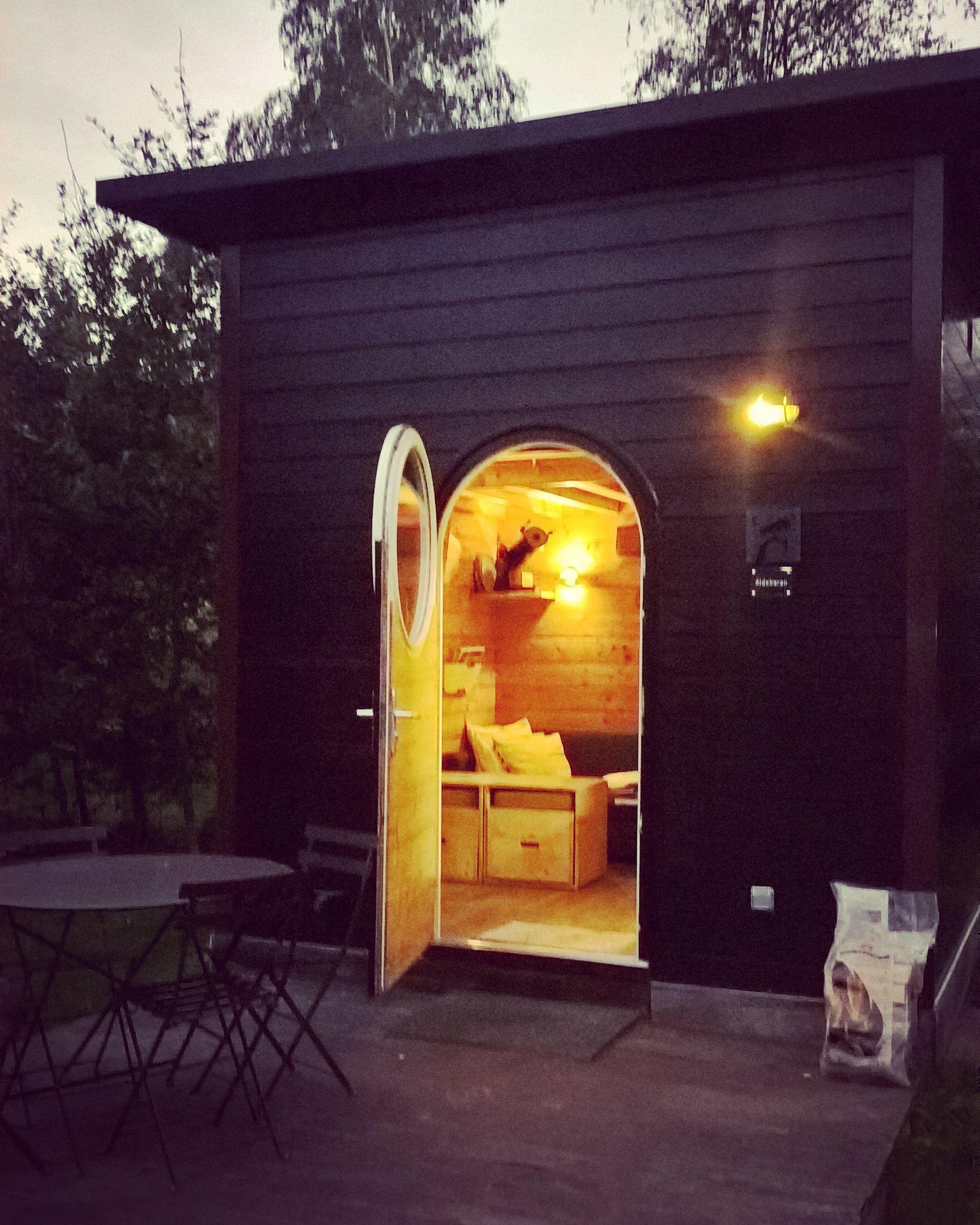 eb6bcf26-fbcf-4a76-84e1-471889a6caa9